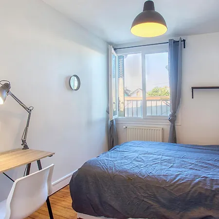 La Pause Douce Cosy à Angoulême - Confort, Lumière et Espace-3